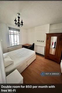 1 bedroom in a house share to rent, Myrtledene Road, London, SE2