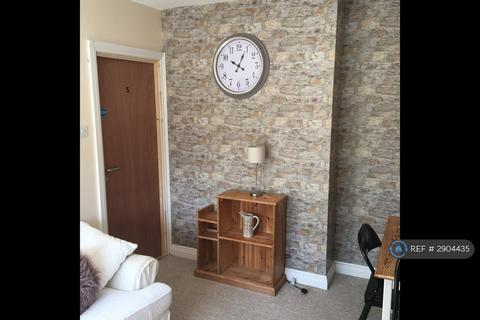 6 bedroom terraced house to rent, Penarth Road, Falmouth, TR11
