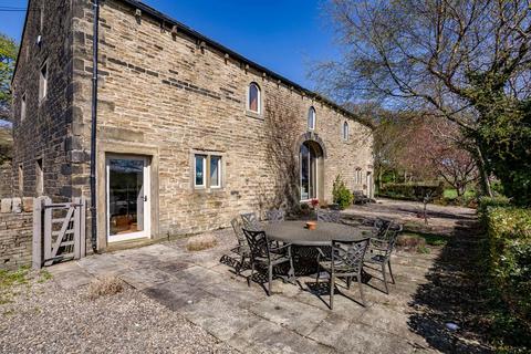 5 bedroom barn conversion for sale, Baitings Hall Barn, Blue Ball Road, Ripponden HX6 4LR