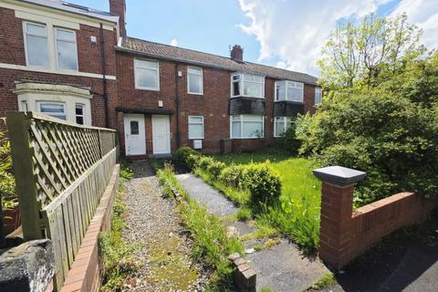 3 bedroom flat for sale, Whitfield Road, Forest Hall, Newcastle Upon Tyne