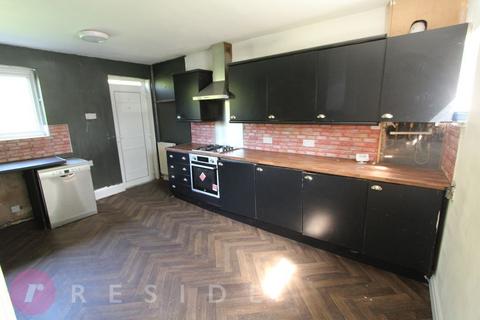 2 bedroom townhouse for sale, Whalley Road, Manchester M24