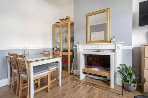 3 bedroom semi-detached house for sale - View 4