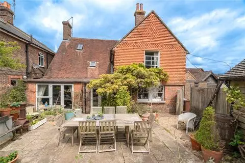 5 bedroom detached house for sale – pohled 3