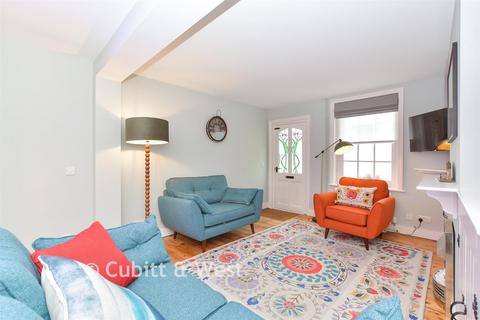 2 bedroom terraced house for sale, River Road, Arundel BN18