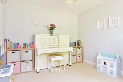 4 bedroom semi-detached house for sale, Carden Hill, Brighton BN1