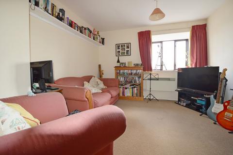 1 bedroom flat to rent, Linden Drive, Liss, GU33