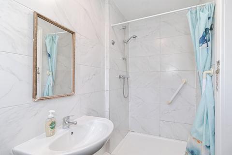 3 bedroom semi-detached house for sale, Huntingdon Road, Leicester, LE4