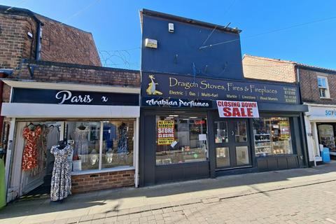 Retail property (high street) to rent, 9 Finkle St Doncaster DN8 5DE