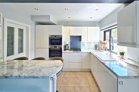 4 bedroom terraced house for sale, Whitecroft Avenue, Haslingden, Rossendale, BB4
