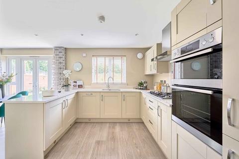 5 bedroom detached house for sale, The Wayford - Plot 646 at Handley Gardens, CM9, Handley Gardens, 8 Stirling Close CM9