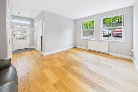 2 bedroom apartment for sale, High Banks, Hemel Hempstead, HP2