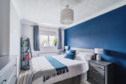 3 bedroom semi-detached house for sale, Dummer Way, Chippenham