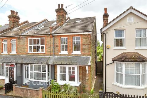 2 bedroom semi-detached house for sale, Alpine Road, Redhill RH1