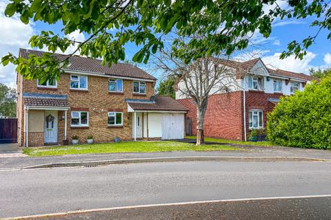 3 bedroom semi-detached house for sale, Marden Grove, Blackbrook, Taunton. - NO CHAIN.