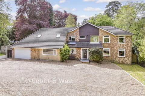 5 bedroom detached house for sale, Welcomes Road, Kenley, Surrey