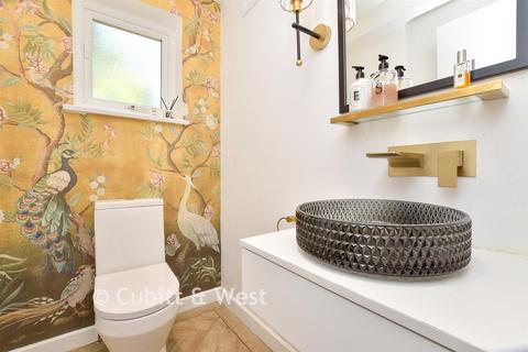5 bedroom detached house for sale, Welcomes Road, Kenley, Surrey