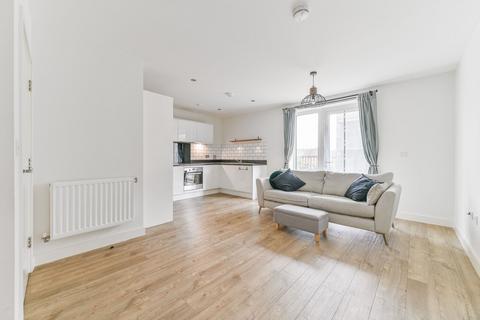 2 bedroom flat for sale, Lambourne House, Apple Yard, Anerley, London, SE20