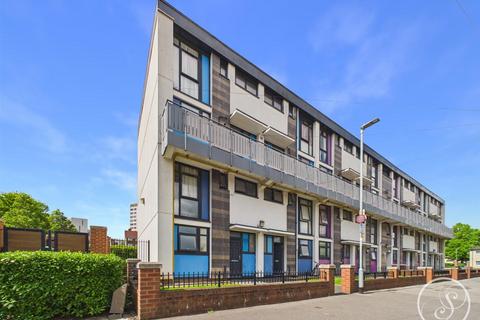 Maisonette - Carlton Gardens, Chapel Allerton, Leeds