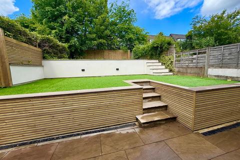 2 bedroom terraced house for sale, Sandgate Road, Macclesfield