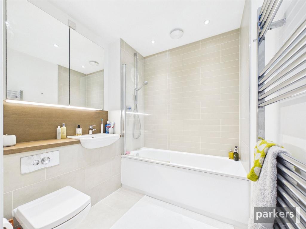 Apartment in Reading, Katesgrove, Newtown - More