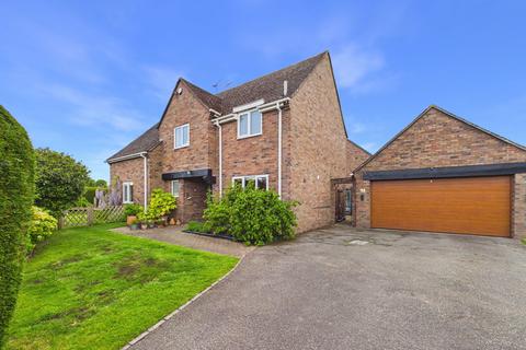 4 bedroom detached house for sale, Covert Rise, Tattenhall, CH3