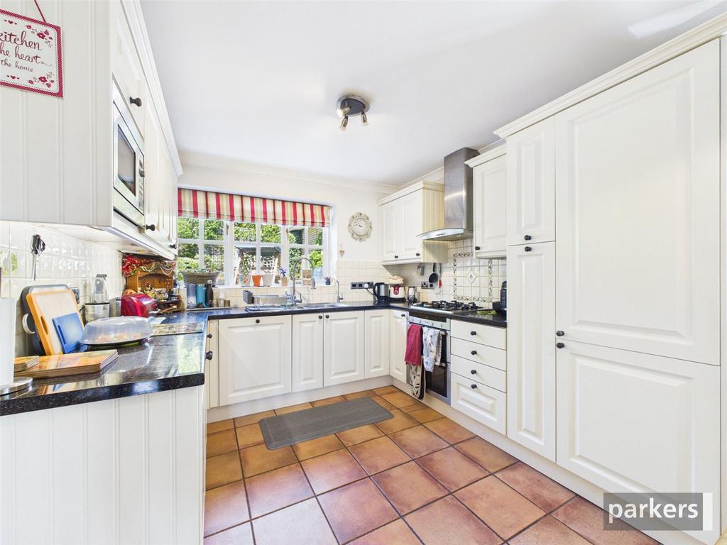 House in Reading, Nores Hill, Shinfield - View 2