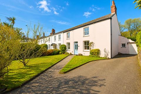 4 bedroom end of terrace house for sale, Quay Road, St. Austell PL25