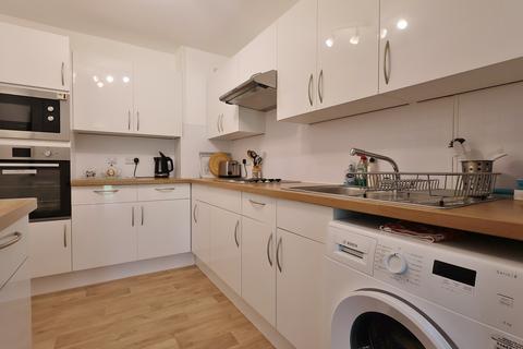 1 bedroom flat for sale, Regal Court, Bancroft, Hitchin