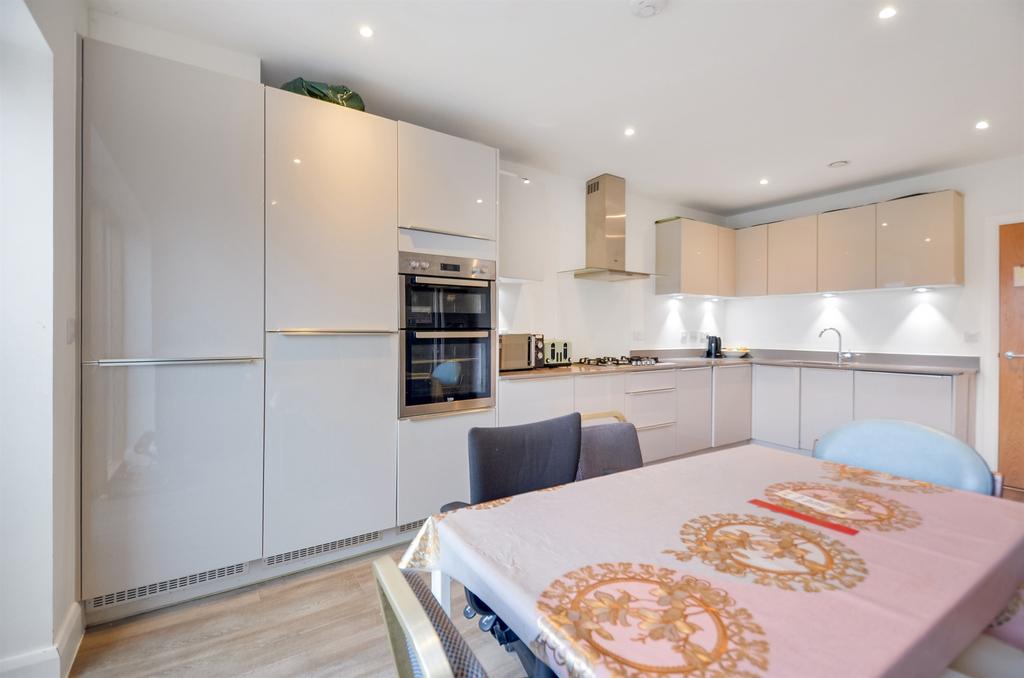 Sher Afzal Close, Oxford - View 2