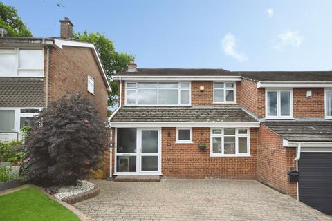 4 bedroom semi-detached house for sale, Stansted Close, Billericay