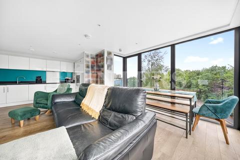 undefined, Lapwing Heights, London, N17