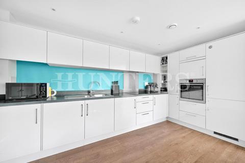 undefined, Lapwing Heights, London, N17