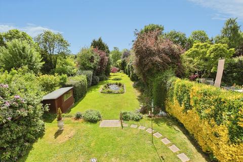 4 bedroom detached house for sale, The Ridgeway, Tonbridge, Kent, TN10