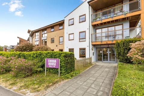 Commonwealth Drive, Crawley, West Sussex, RH10