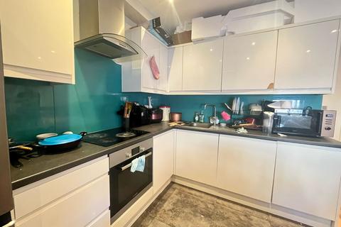 Studio to rent, Prince of Wales Road, NORWICH