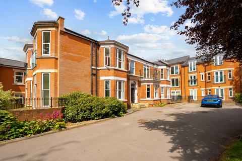 Flat - The Hall, Allerton Hill, Leeds LS7