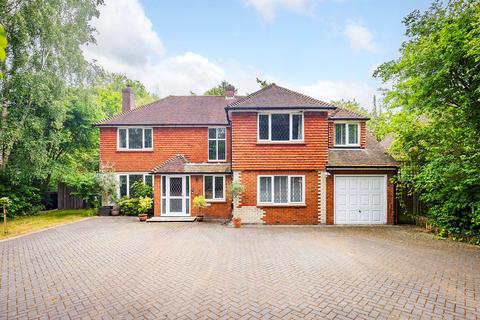 4 bedroom detached house for sale, Greatford Drive, Guildford, Surrey, GU1