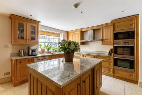 5 bedroom terraced house for sale, Walton Place, London, SW3