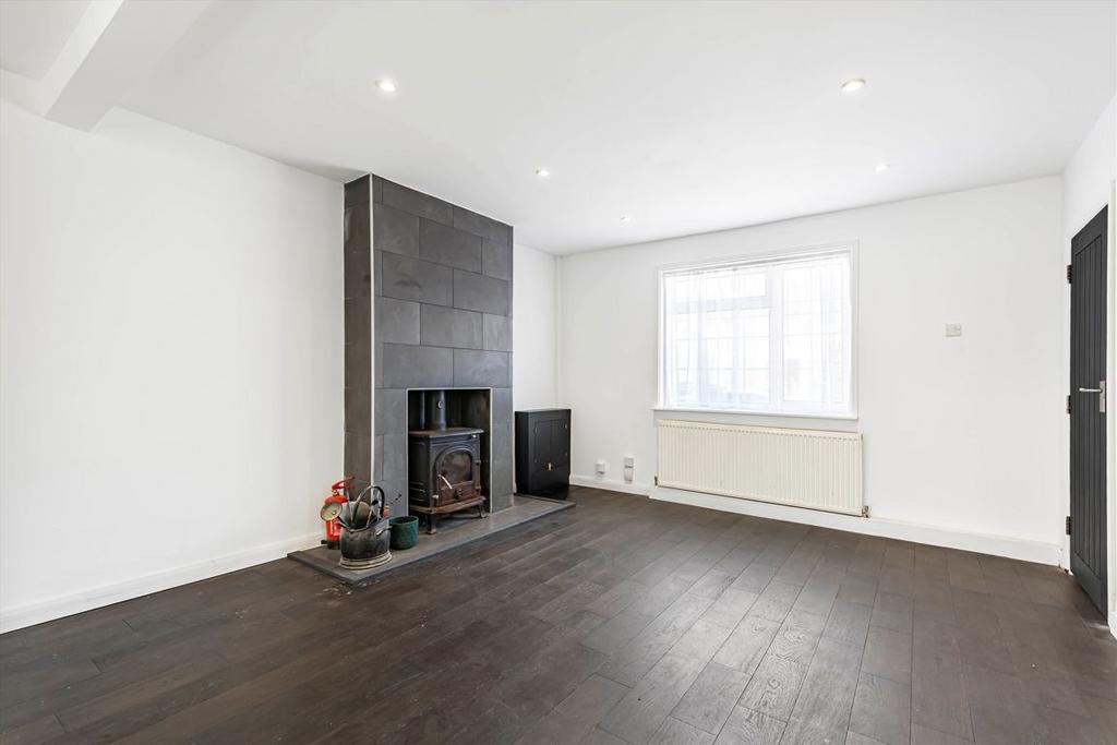 Living room, fireplace
