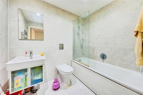 1 bedroom flat to rent, Westgate Apartments, 14 Western Gateway, London, E16