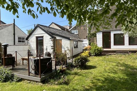 1 bedroom detached house to rent, North Molton
