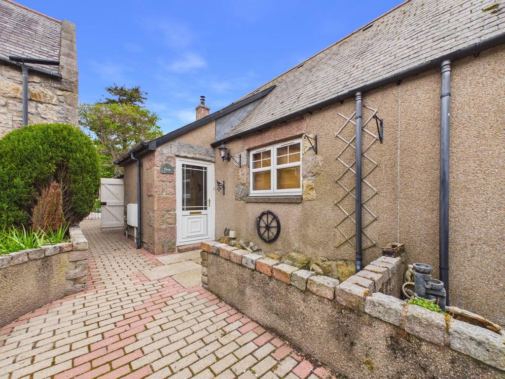 House in Aberdeen - View 5