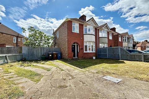 3 bedroom semi-detached house for sale, St Aubyns Road, Ipswich IP4