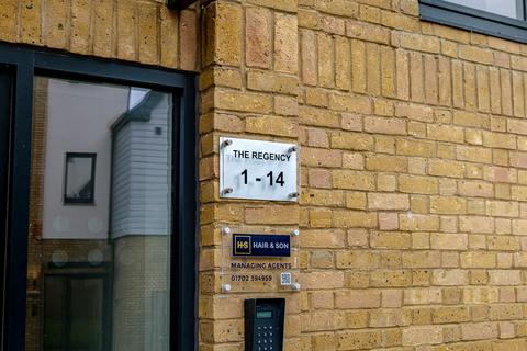 undefined, High Street, Rayleigh SS6