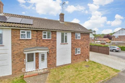 undefined, Greenside, Ashford TN26