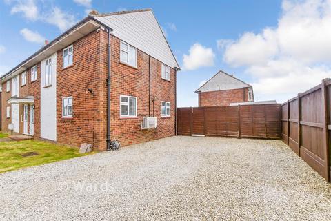 undefined, Greenside, Ashford TN26