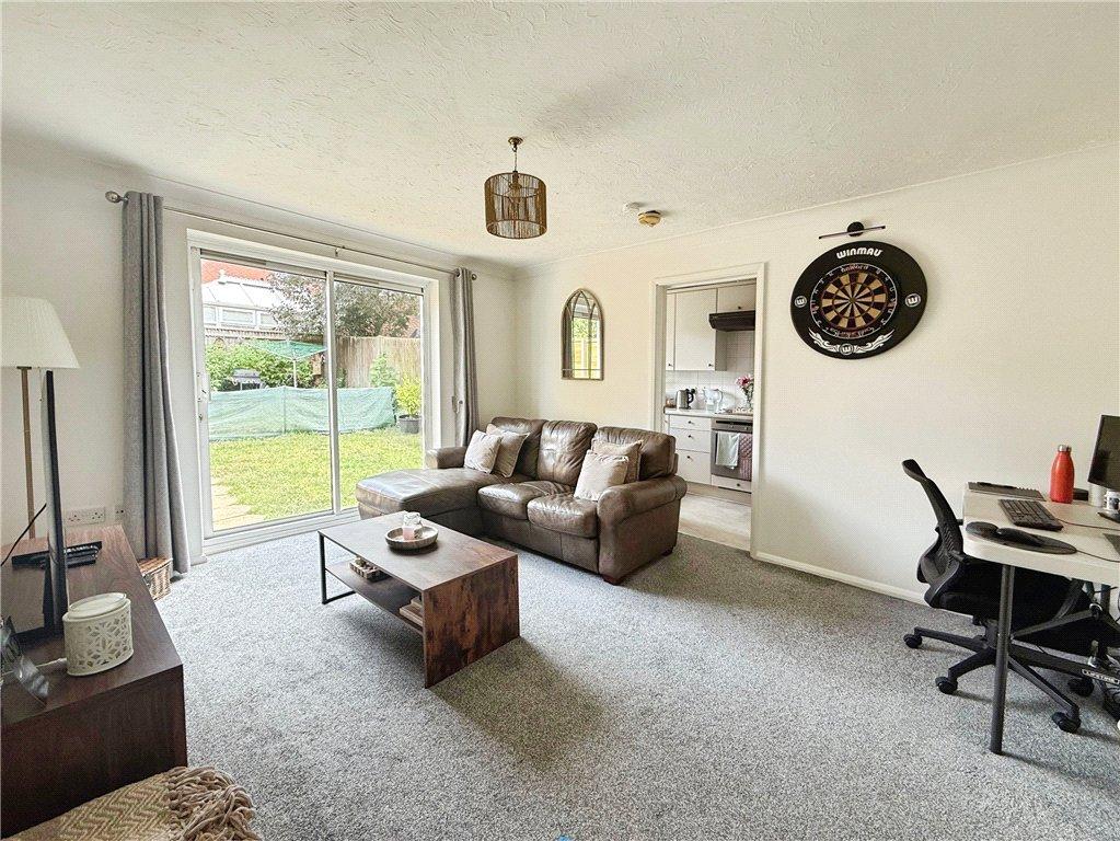 Apartment in Southampton, Nursling and Rownhams - View 2