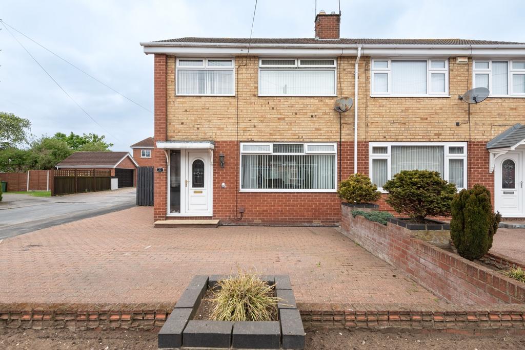 3 bedroom semi-detached house for sale