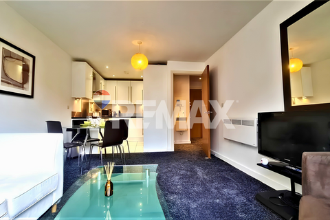 1 bedroom flat to rent, Hallsville Road, London E16