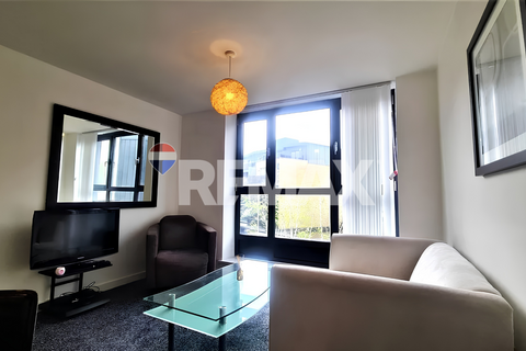 1 bedroom flat to rent, Hallsville Road, London E16